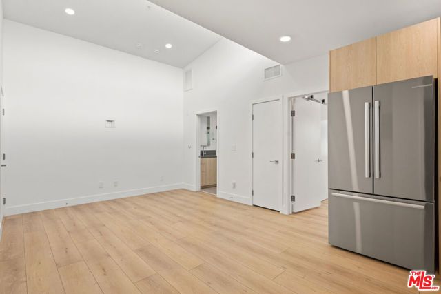 2918 3rd Street 6, Santa Monica, CA 90405