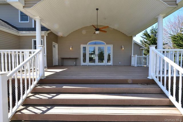 85 Virginia Avenue, Ronkonkoma, NY 11779