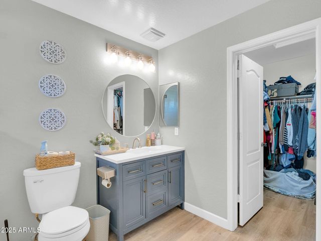 1516 W NANCY Lane, Phoenix, AZ 85041