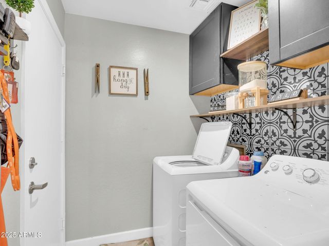 1516 W NANCY Lane, Phoenix, AZ 85041