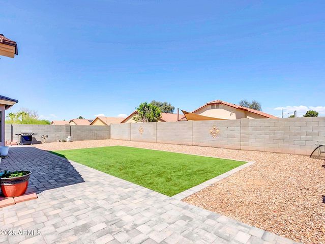 1516 W NANCY Lane, Phoenix, AZ 85041