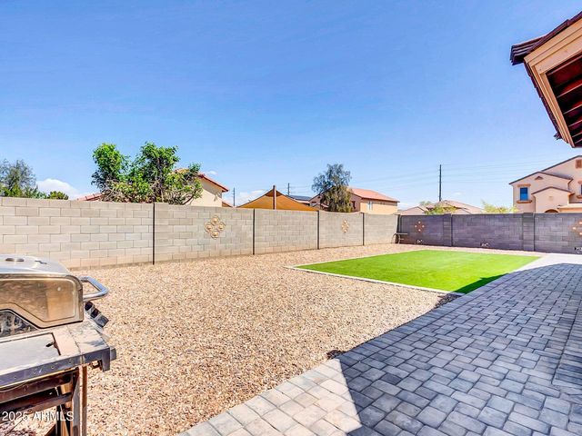1516 W NANCY Lane, Phoenix, AZ 85041
