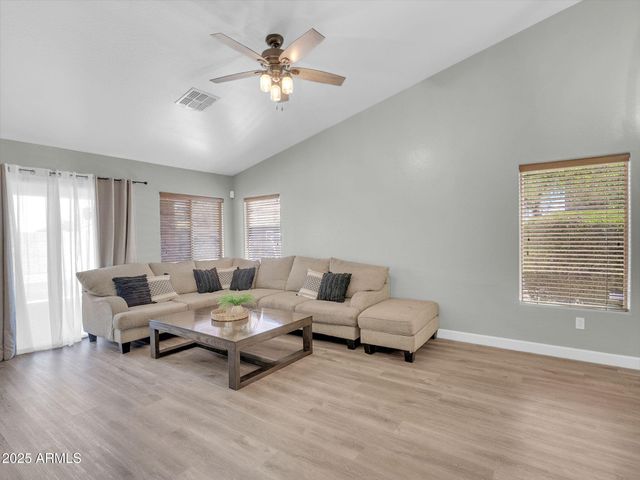 1516 W NANCY Lane, Phoenix, AZ 85041