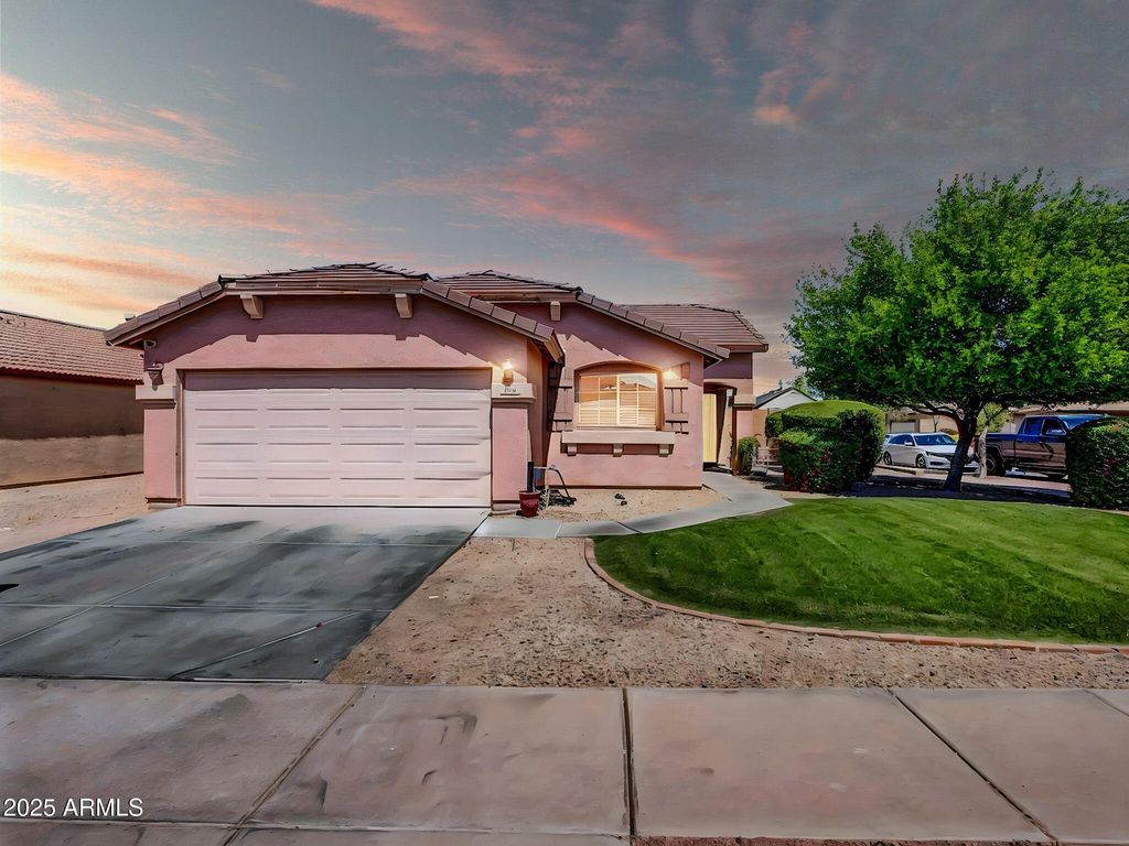 1516 W NANCY Lane, Phoenix, AZ 85041