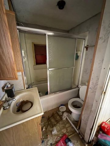 996 Capitol Avenue, Elsmere, KY 41018