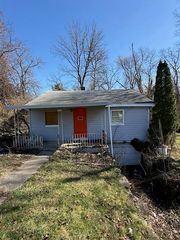 996 Capitol Avenue, Elsmere, KY 41018