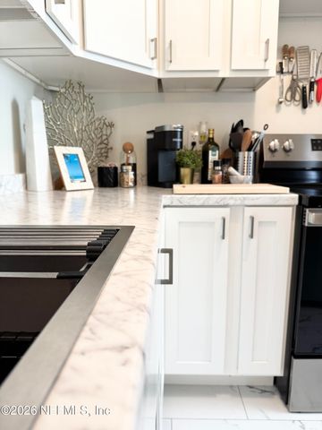 2121 EGNER Street, Jacksonville, FL 32206