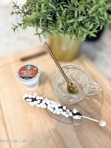 2121 EGNER Street, Jacksonville, FL 32206