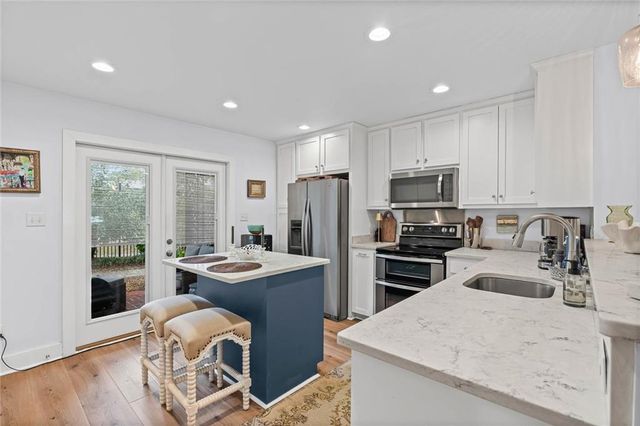 4009 Old Shell Road C19, Mobile, AL 36608