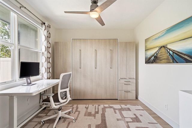 1210 NE 11th Avenue, Fort Lauderdale, FL 33304
