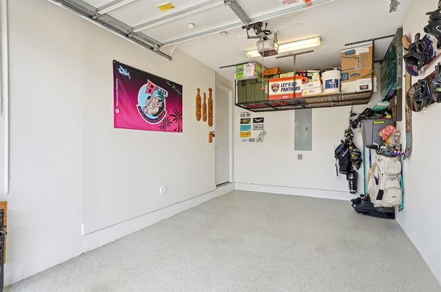 1210 NE 11th Avenue, Fort Lauderdale, FL 33304