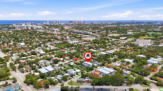1210 NE 11th Avenue, Fort Lauderdale, FL 33304