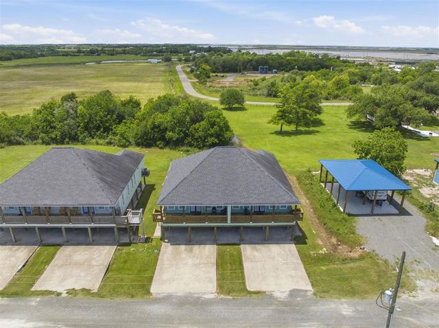 190 Cooper Ann Lane, Hackberry, LA 70645