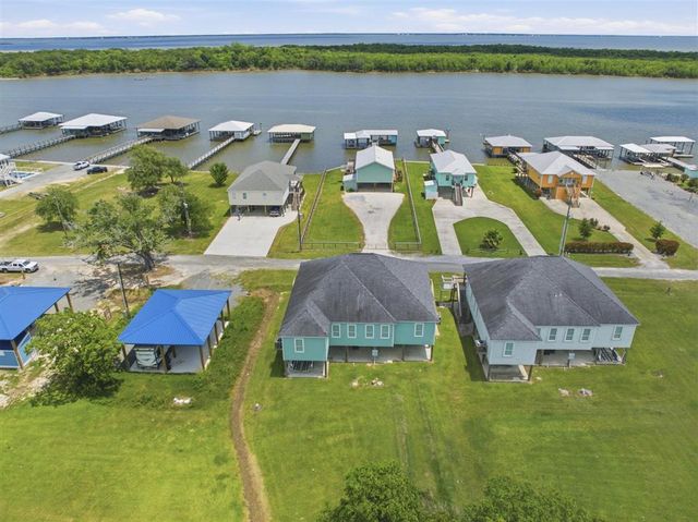 190 Cooper Ann Lane, Hackberry, LA 70645