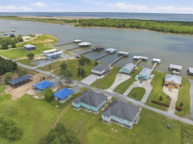 190 Cooper Ann Lane, Hackberry, LA 70645
