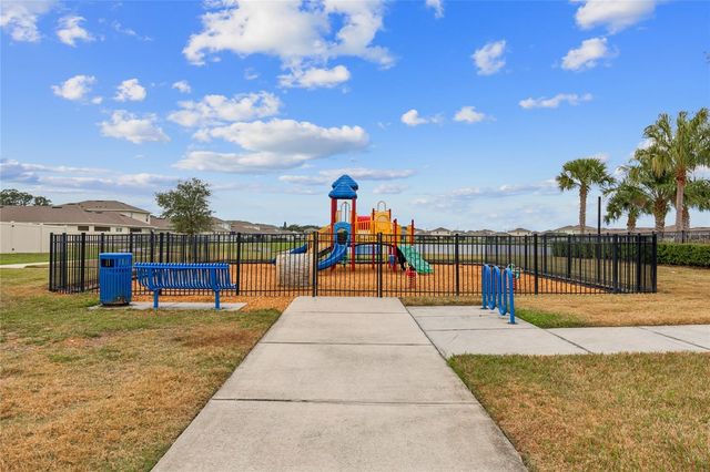 2055 WHITE PELICAN TERRACE, Sanford, FL 32771