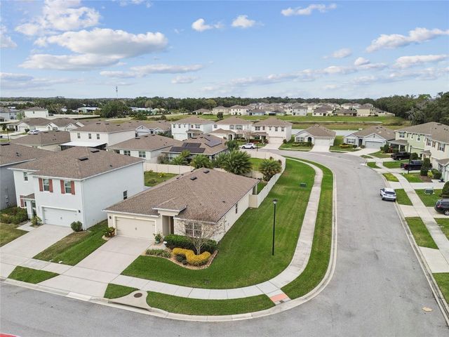 2055 WHITE PELICAN TERRACE, Sanford, FL 32771