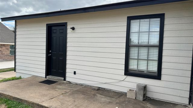 3411 Pewitt Drive 3413, Waco, TX 76706