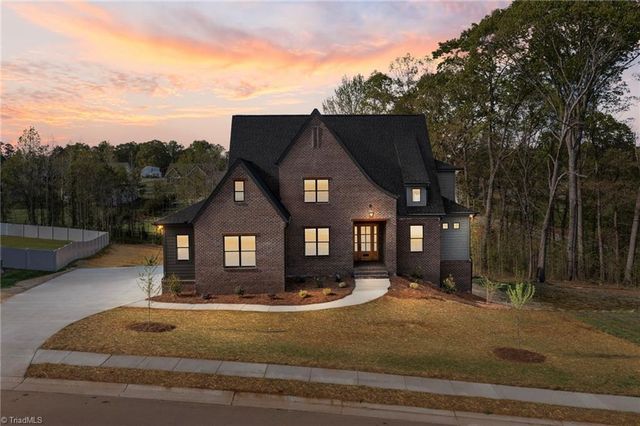 8915 Maltese Court, Lewisville, NC 27023