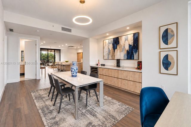 20 Isle Of Venice Drive 302, Fort Lauderdale, FL 33301