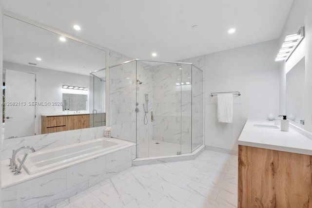 20 Isle Of Venice Drive 302, Fort Lauderdale, FL 33301
