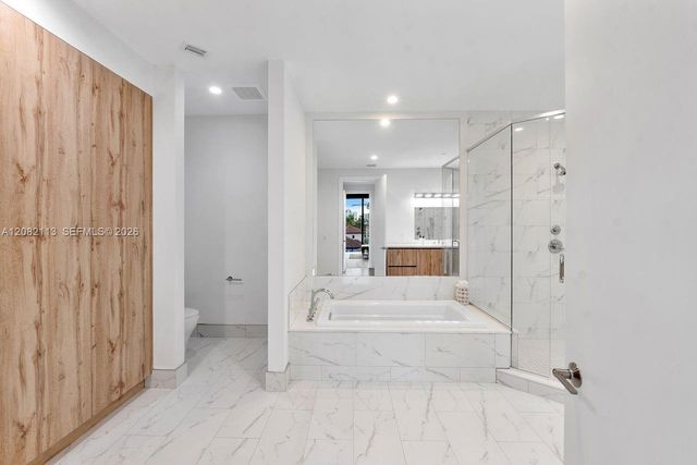20 Isle Of Venice Drive 302, Fort Lauderdale, FL 33301