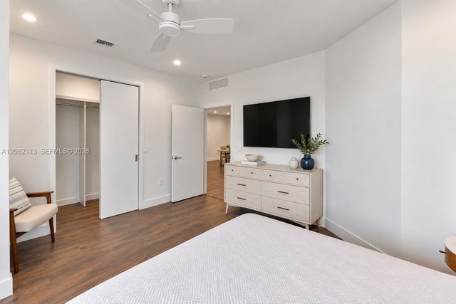 20 Isle Of Venice Drive 302, Fort Lauderdale, FL 33301