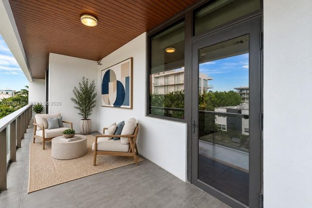 20 Isle Of Venice Drive 302, Fort Lauderdale, FL 33301
