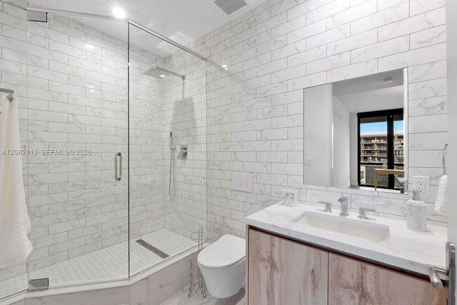 20 Isle Of Venice Drive 302, Fort Lauderdale, FL 33301
