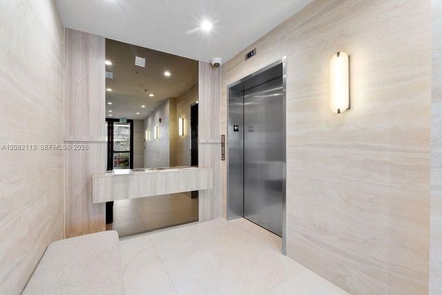 20 Isle Of Venice Drive 302, Fort Lauderdale, FL 33301