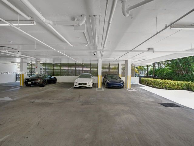 20 Isle Of Venice Drive 302, Fort Lauderdale, FL 33301