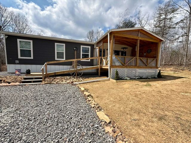 1231 Black Mtn Road, Dunlap, TN 37327