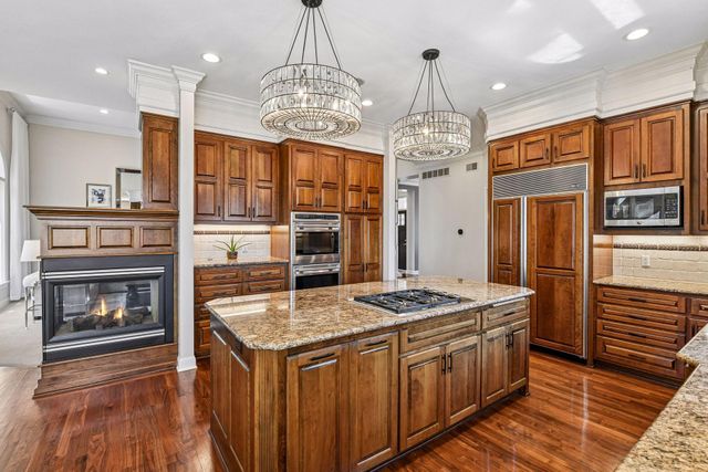6985 Oak Ridge Road, Hamel, MN 55340
