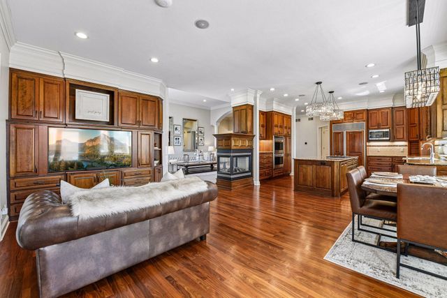 6985 Oak Ridge Road, Hamel, MN 55340