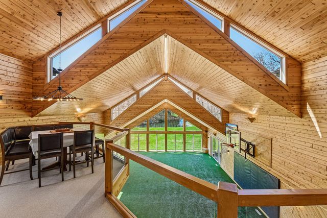 6985 Oak Ridge Road, Hamel, MN 55340