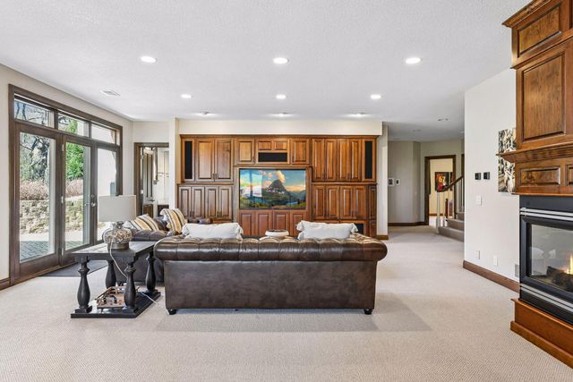 6985 Oak Ridge Road, Hamel, MN 55340