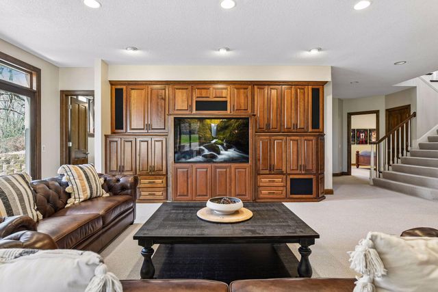 6985 Oak Ridge Road, Hamel, MN 55340