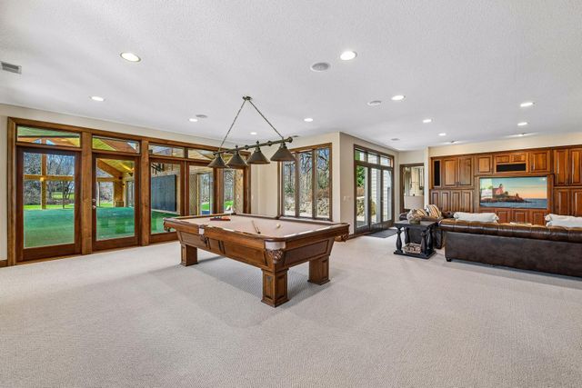 6985 Oak Ridge Road, Hamel, MN 55340