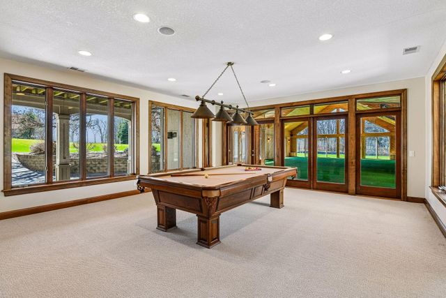 6985 Oak Ridge Road, Hamel, MN 55340