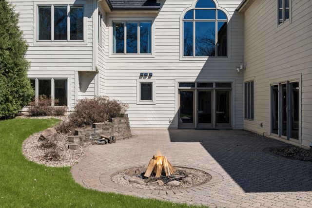 6985 Oak Ridge Road, Hamel, MN 55340