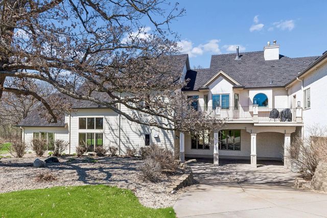 6985 Oak Ridge Road, Hamel, MN 55340