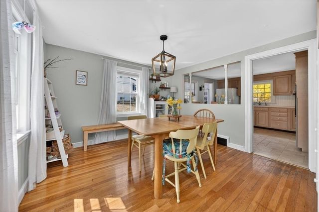 15 Village Rd, Weymouth, MA 02189