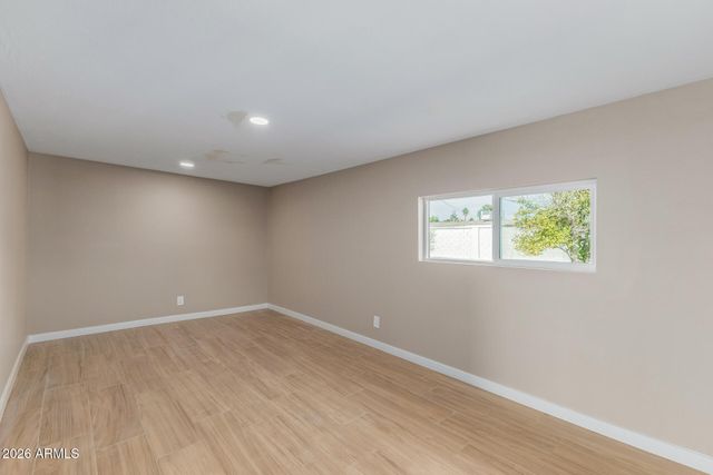 1906 E ALMERIA Road, Phoenix, AZ 85006