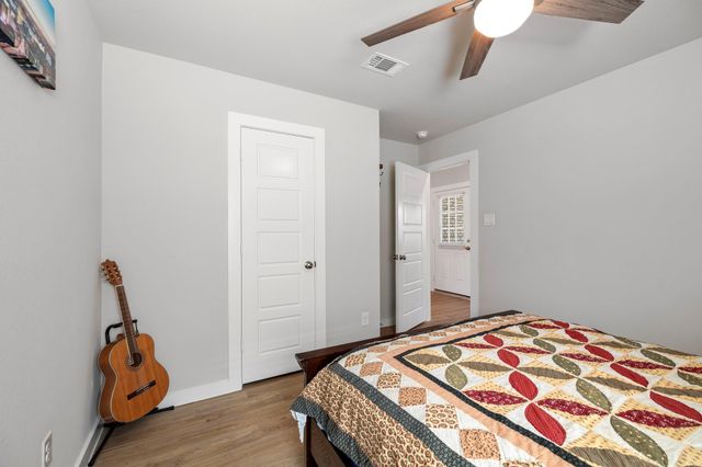 8631 Oceanmist Cove Drive, Cypress, TX 77433