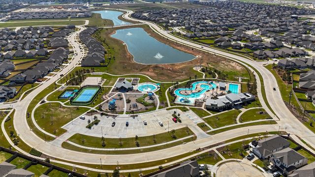 8631 Oceanmist Cove Drive, Cypress, TX 77433