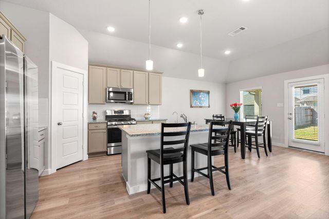 8631 Oceanmist Cove Drive, Cypress, TX 77433