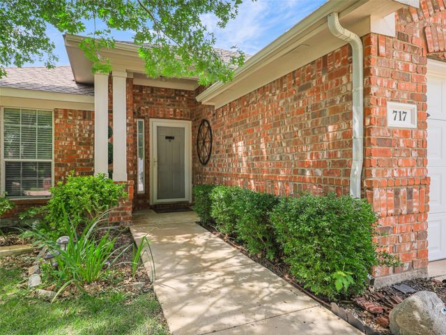 717 Sequoia Drive, Anna, TX 75409