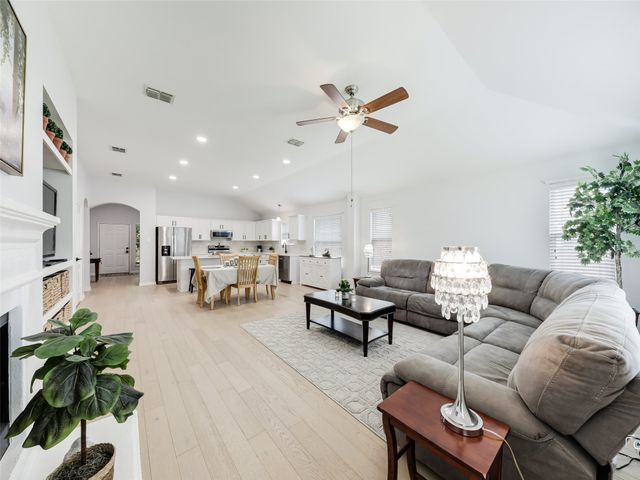 717 Sequoia Drive, Anna, TX 75409