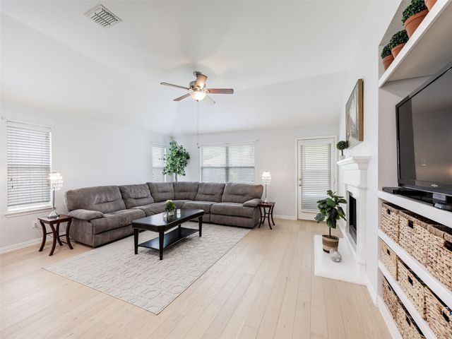 717 Sequoia Drive, Anna, TX 75409