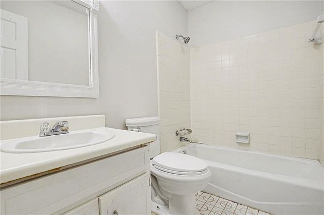 8234 Dawn Drive, Jonesboro, GA 30236